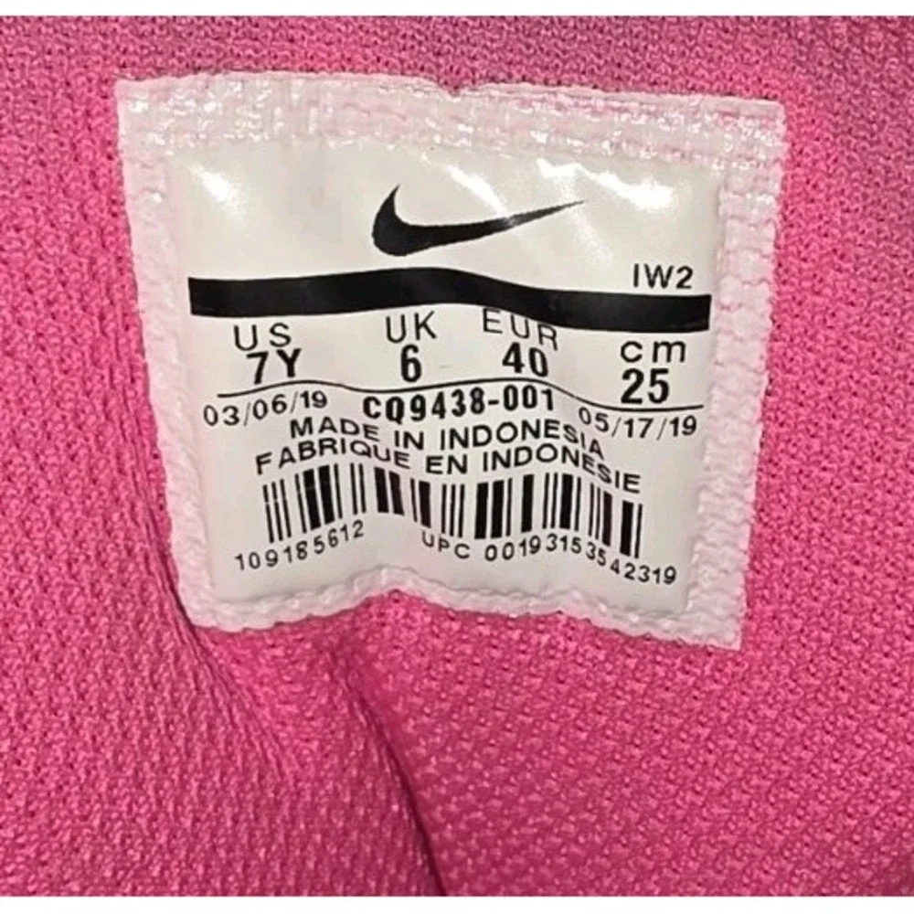 Nike Young Kids Team Hustle Quick 2 CQ9438-001 Running‎ Sneakers 7Y (Women 8)